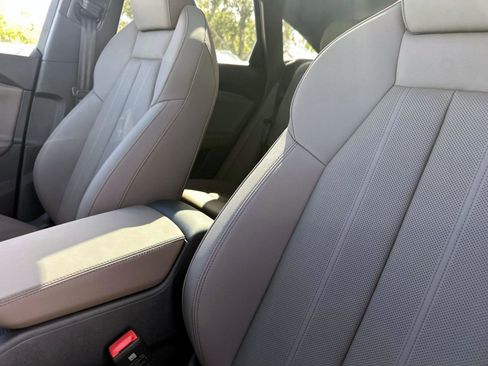 New 2025 Audi Q5 Prestige image 21