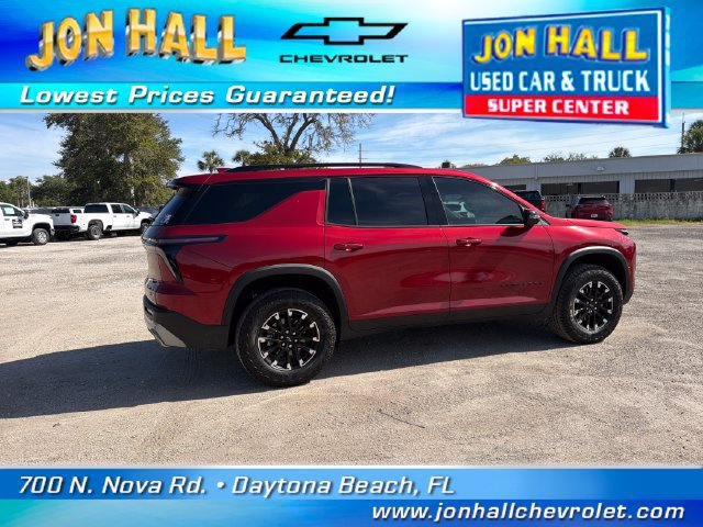 Used 2025 Chevrolet Traverse Z71 w/ Enhanced Driving Package AWD/4WD image 12