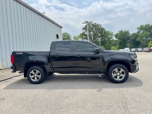 Used 2020 Chevrolet Colorado Z71 AWD/4WD image 7