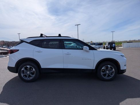 Used 2023 Chevrolet Blazer LT w/ LPO, Floor Liner Package image 4