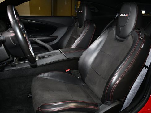 Used 2013 Chevrolet Camaro ZL1 w/ Gray Stripe Package RWD image 7