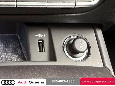 Used 2023 Audi Q5 2.0T Premium Plus w/ Premium Plus Package AWD/4WD image 27