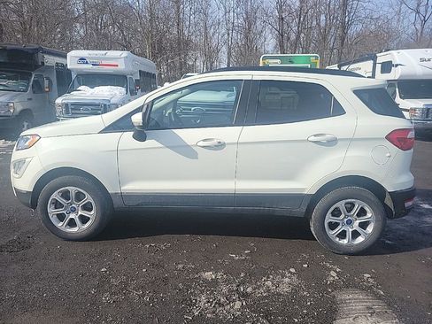 Certified 2022 Ford EcoSport SE image 8