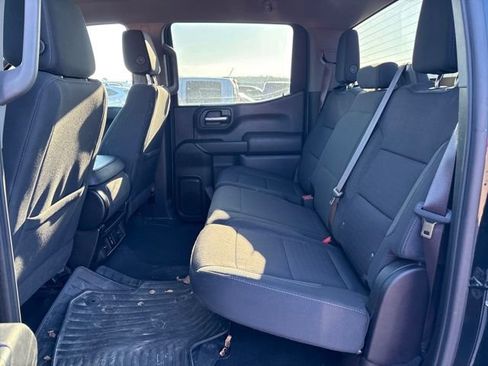 Used 2023 Chevrolet Silverado 1500 Custom image 9
