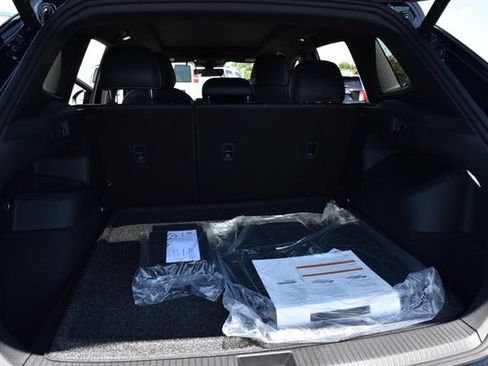 New 2026 Volkswagen Tiguan SE R-Line AWD/4WD image 25