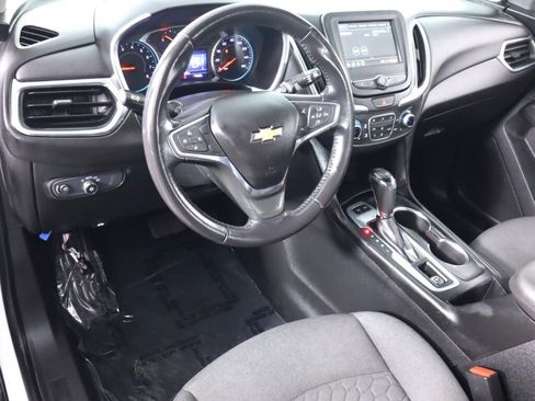 Used 2019 Chevrolet Equinox LT AWD/4WD image 9