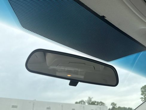 Used 2015 Ford Focus Titanium FWD image 22