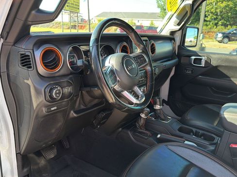 Used 2020 Jeep Gladiator Mojave AWD/4WD image 20