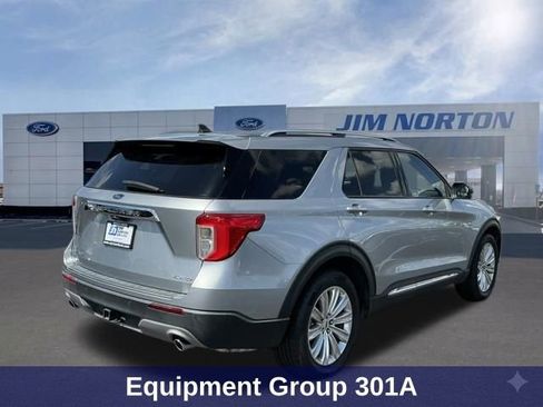 Used 2022 Ford Explorer Limited w/ Equipment Group 301A AWD/4WD image 4