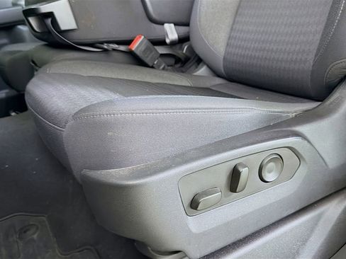 Used 2023 Chevrolet Silverado 1500 Custom image 22