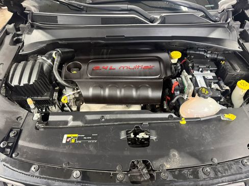 Used 2017 Jeep Compass Trailhawk w/ Leather Interior Group image 27