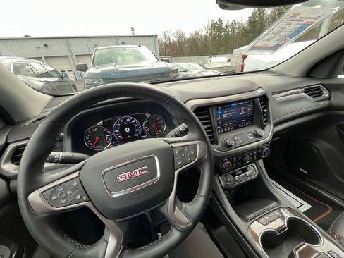 Used 2023 GMC Acadia AT4 w/ Technology Package image 20
