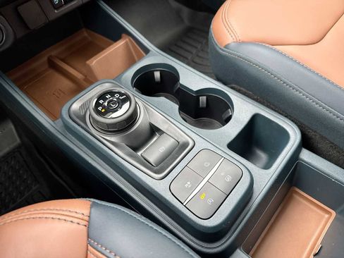 Used 2024 Ford Maverick Lariat w/ 4K Tow Package image 31