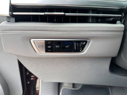 New 2025 Cadillac Escalade IQ Sport 1 w/ LPO, ONYX Package image 27