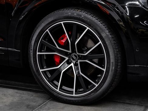 Used 2023 Audi Q8 Prestige image 69