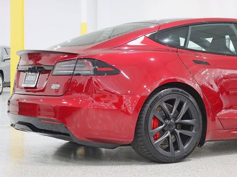 Used 2025 Tesla Model S Plaid image 10