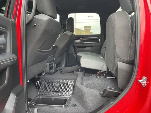 Used 2024 RAM 2500 Big Horn w/ Bed Utility Group image 33