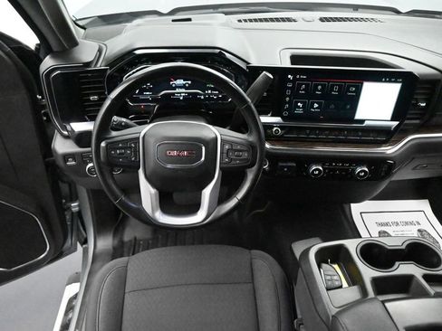 Used 2024 GMC Sierra 3500 SLE w/ SLE Value Package AWD/4WD image 19