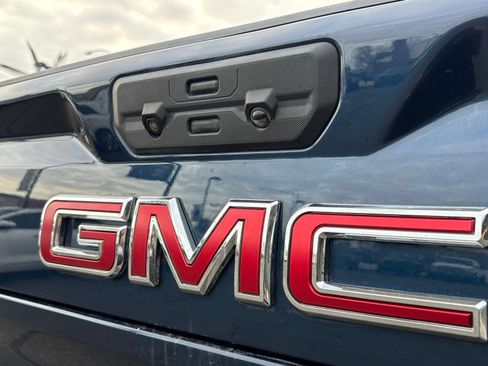 Used 2021 GMC Sierra 2500 SLE image 18