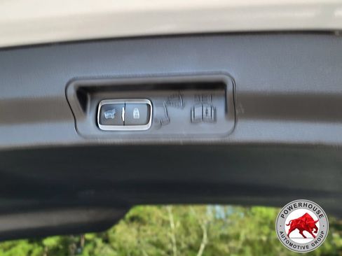 Used 2023 Ford Explorer ST-Line w/ Class IV Trailer Tow Package AWD/4WD image 14