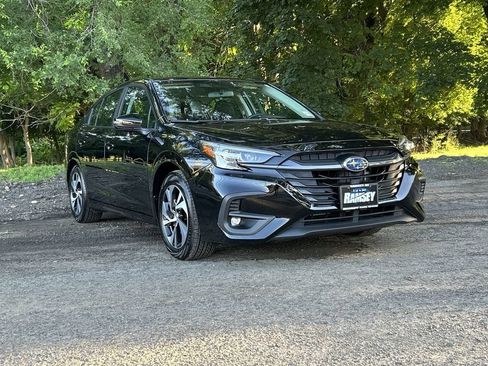 Used 2025 Subaru Legacy Premium AWD/4WD image 1