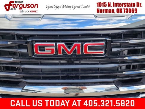 New 2026 GMC Sierra 3500 Pro w/ Convenience Package AWD/4WD image 9
