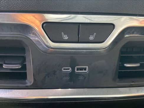 Certified 2024 GMC Sierra 3500 Denali w/ Denali Reserve Package image 31