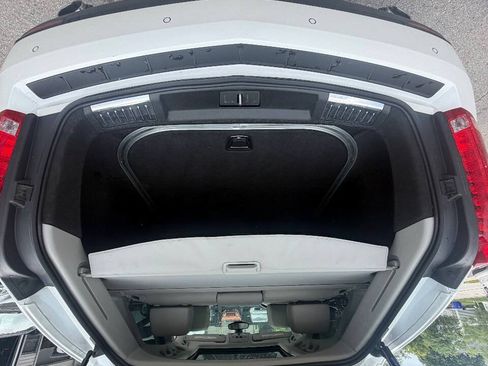 Used 2013 Cadillac SRX Luxury AWD/4WD image 37