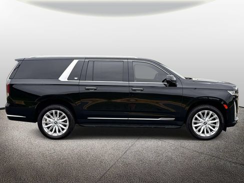 Used 2023 Cadillac Escalade ESV Luxury RWD image 4