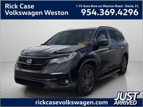 Used 2022 Honda Pilot Sport image 1