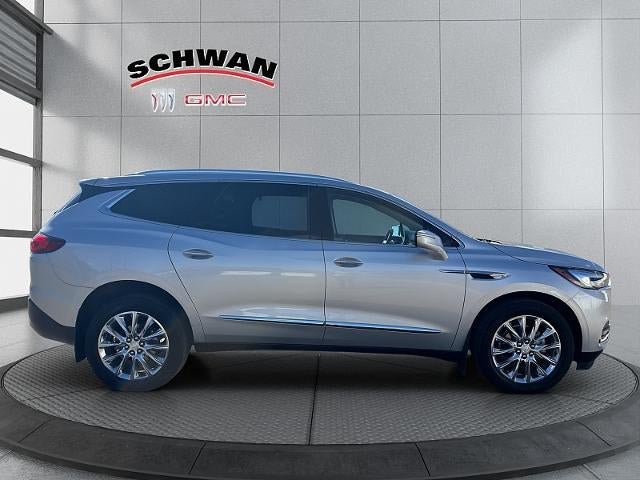 Used 2021 Buick Enclave Essence w/ Sound and Sites Package AWD/4WD image 3