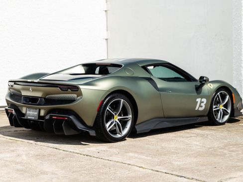 Used 2022 Ferrari 296 GTB RWD image 9