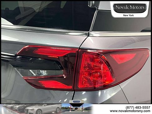 Used 2026 Honda Odyssey EX-L image 11