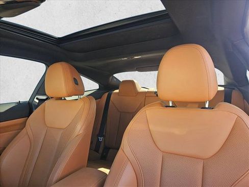 Used 2023 BMW M440i Coupe w/ Premium Package image 22