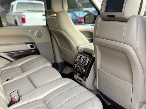 Used 2015 Land Rover Range Rover Supercharged image 38