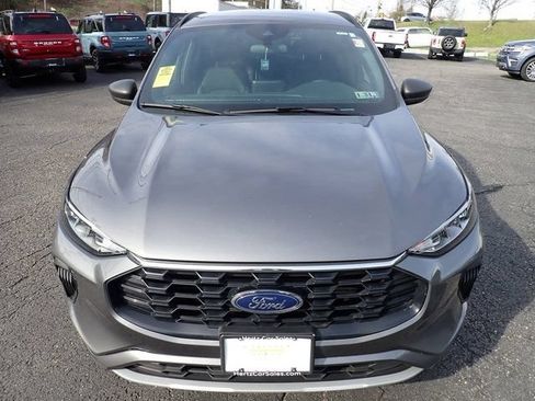 Used 2024 Ford Escape ST-Line FWD image 9