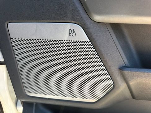 Used 2022 Ford F150 Lariat w/ Equipment Group 502A High AWD/4WD image 22