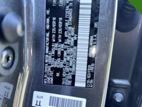 Used 2023 Toyota Highlander LE image 12