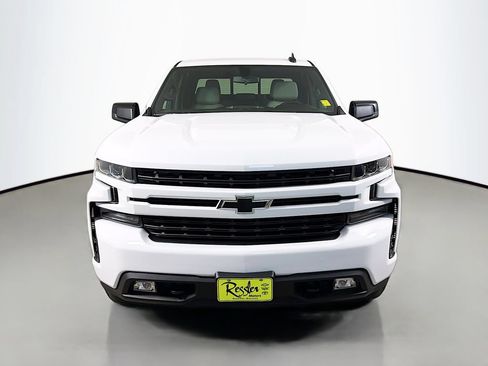 Used 2022 Chevrolet Silverado 1500 RST AWD/4WD image 2