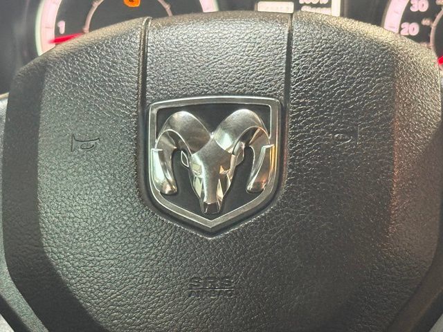 Used 2019 RAM 1500 Warlock AWD/4WD image 17