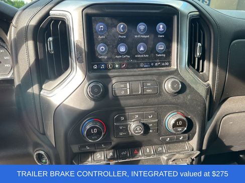 Used 2021 Chevrolet Silverado 1500 LT Trail Boss w/ Convenience Package II AWD/4WD image 9