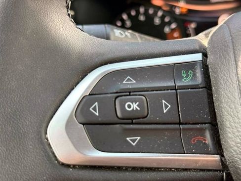 Certified 2023 Jeep Compass Limited AWD/4WD image 23