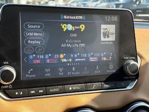 Used 2021 Nissan Sentra SV w/ SV Premium Package image 13