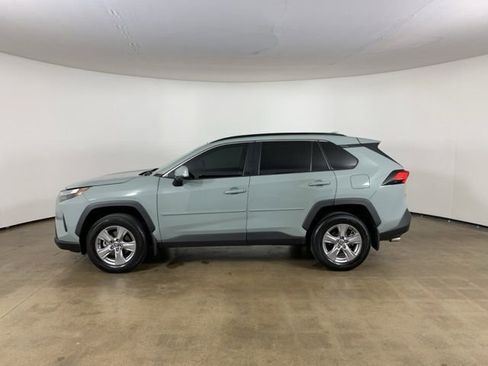 Used 2022 Toyota RAV4 XLE w/ Convenience Package AWD/4WD image 18