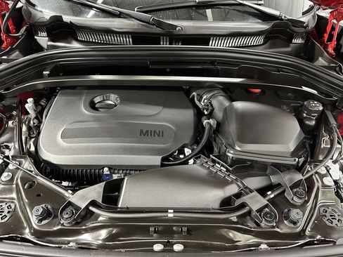 Certified 2025 MINI Cooper Countryman S image 8