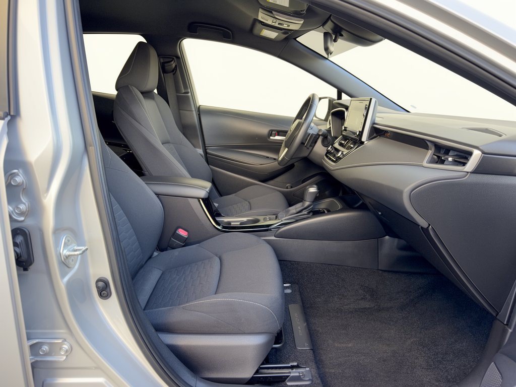 Used 2021 Toyota Corolla SE FWD image 30