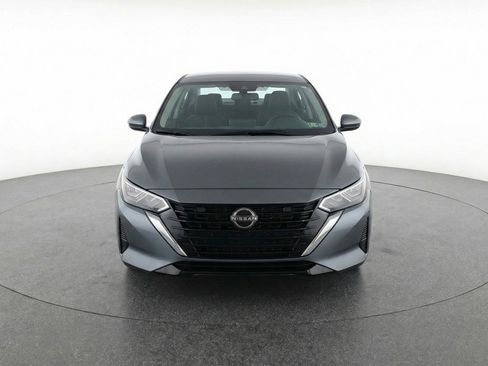 Used 2025 Nissan Sentra SV FWD image 2