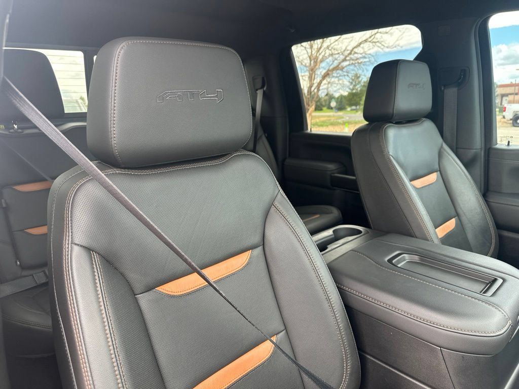 Certified 2020 GMC Sierra 2500 AT4 w/ AT4 Premium Package AWD/4WD image 28