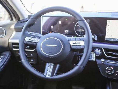 New 2026 Hyundai Sonata Limited FWD image 18