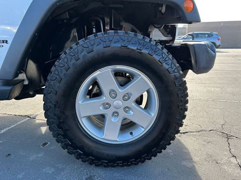 Used 2014 Jeep Wrangler Unlimited Sport w/ Quick Order Package 24S image 28